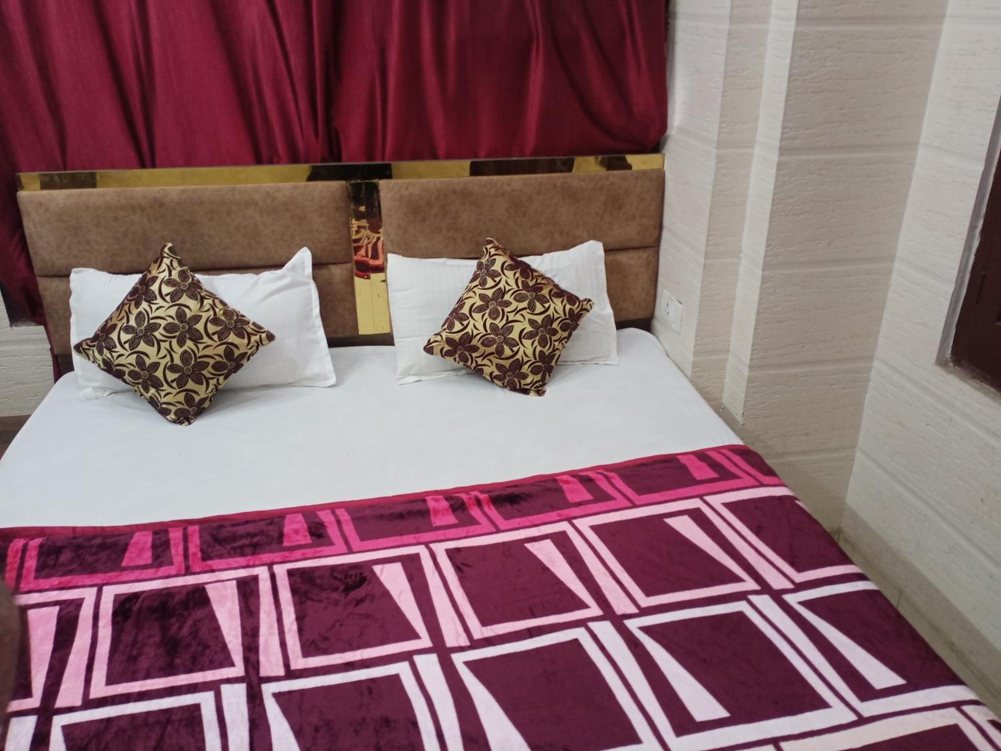 Arora Guest House Αμριτσάρ Εξωτερικό φωτογραφία
