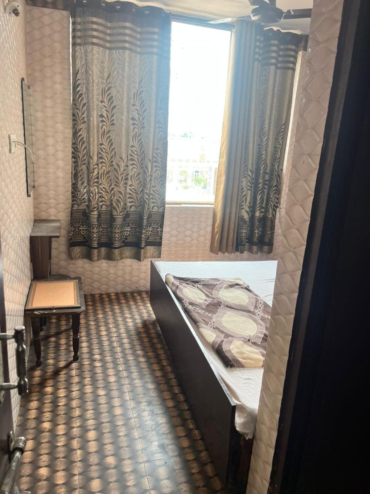 Arora Guest House Αμριτσάρ Εξωτερικό φωτογραφία